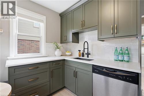 20 Hillview Street, Kitchener, ON 