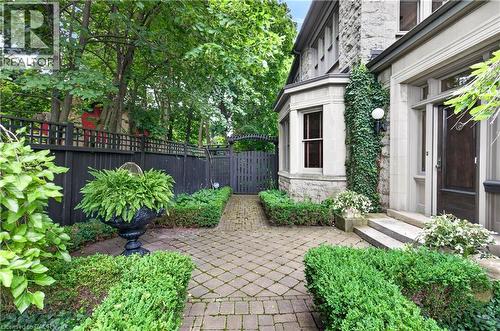 77 Claremont Drive, Hamilton, ON - Outdoor