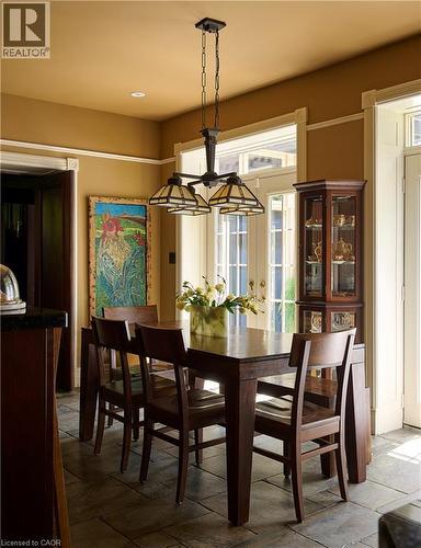 77 Claremont Drive, Hamilton, ON - Indoor Photo Showing Dining Room
