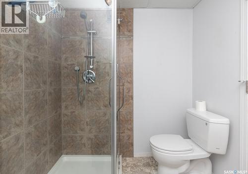 1706 Ruth Street E, Saskatoon, SK - Indoor Photo Showing Bathroom