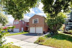 242 BADESSA CIRCLE  Vaughan, ON L4J 6C7