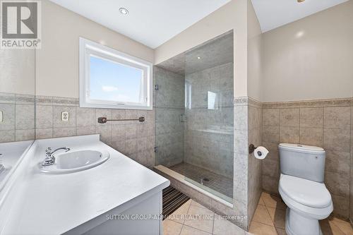 126 Redondo Drive E, Vaughan, ON - Indoor Photo Showing Bathroom