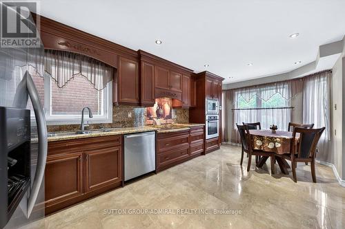 126 Redondo Drive E, Vaughan, ON - Indoor