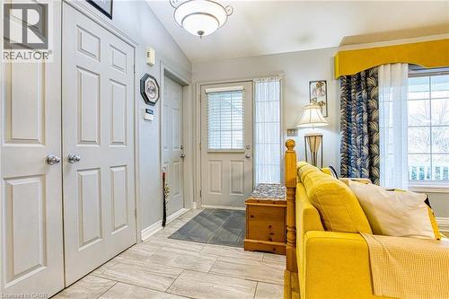 7192 Kelly Drive, Niagara Falls, ON - Indoor Photo Showing Other Room