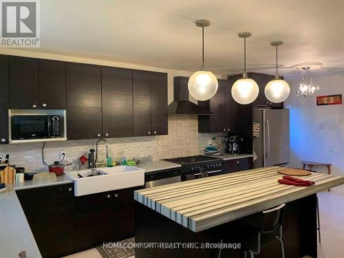 325 THE WEST WAY , Toronto, Ontario M9R 1H1 4