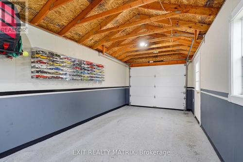 554 Front Road, Champlain, ON - Indoor Photo Showing Garage
