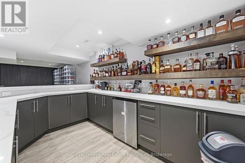 2312 Ridgeview Court, Burlington, ON - Indoor
