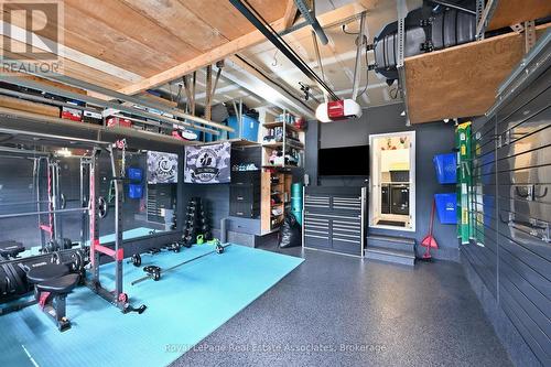2312 Ridgeview Court, Burlington, ON - Indoor