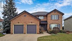 1534 CARRINGTON ROAD  Mississauga, ON L5M 2K1