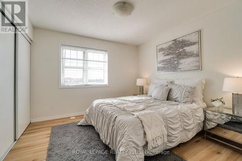 501 Cavanagh Lane, Milton, ON - Indoor Photo Showing Bedroom