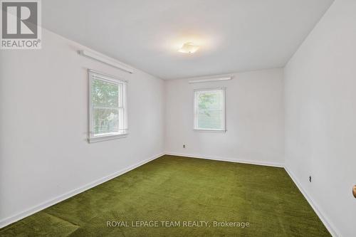 2056 Dovercourt Avenue, Ottawa, ON - Indoor Photo Showing Other Room