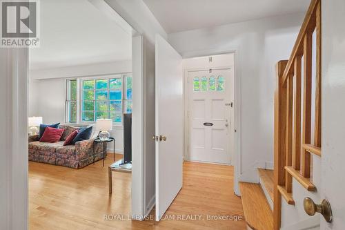 2056 Dovercourt Avenue, Ottawa, ON - Indoor Photo Showing Other Room