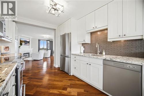 1201 North Shore Boulevard E Unit# 1001, Burlington, ON - Indoor Photo Showing Kitchen With Stainless Steel Kitchen With Upgraded Kitchen