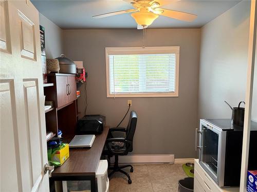 545 3Rd Avenue, Rivers, MB - Indoor Photo Showing Office