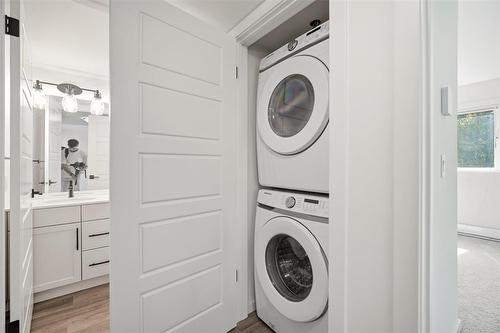 117 545 Dale Boulevard, Winnipeg, MB - Indoor Photo Showing Laundry Room