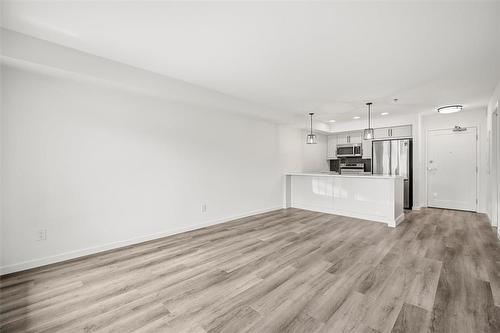117 545 Dale Boulevard, Winnipeg, MB - Indoor