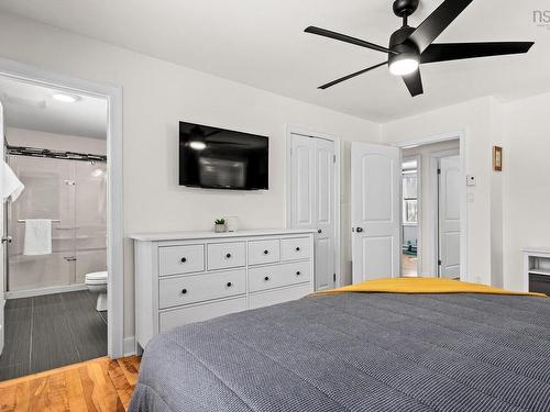 84 Pine Court, Wilmot, NS - Indoor Photo Showing Bedroom