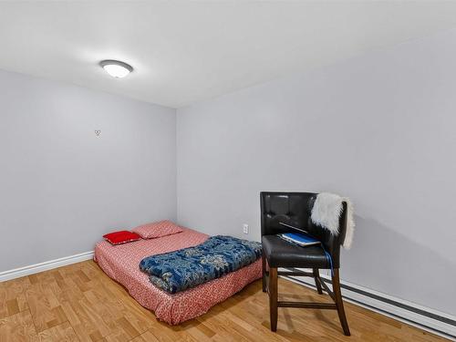 127 Highland Avenue, Wolfville, NS - Indoor Photo Showing Bedroom