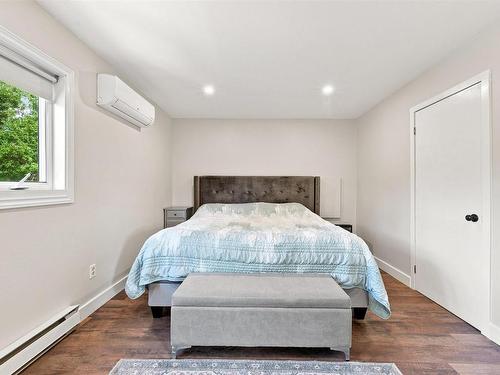 39 Delmerle Drive, Whites Lake, NS - Indoor Photo Showing Bedroom