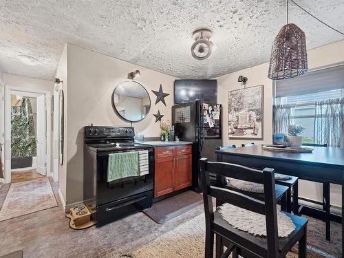 217 Victoria Road, Dartmouth, NS 