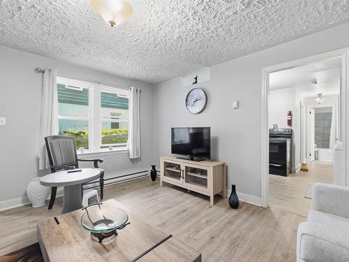 217 Victoria Road, Dartmouth, NS 