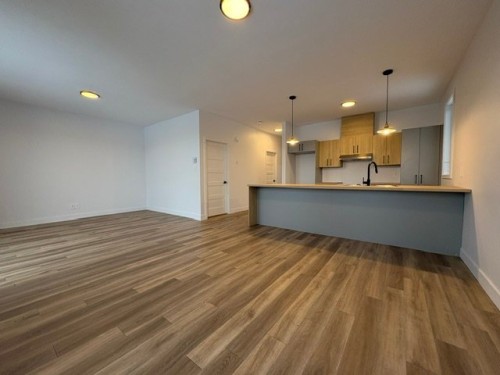 Dining Room - 301-130 Place Marc-Favreau, Cowansville, QC - Indoor Photo Showing Kitchen