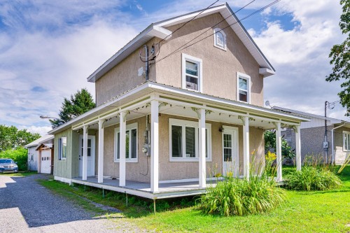 Façade - 105 Rue Principale, Ripon, QC - Outdoor With Deck Patio Veranda