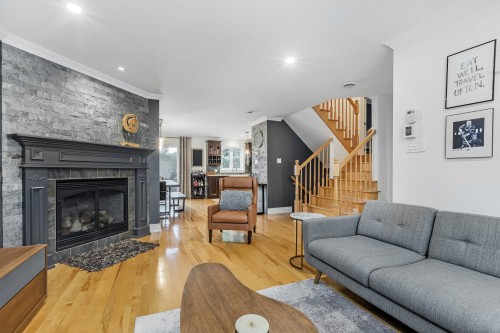 Salon - 2785 Rue Simonne-Monet-Chartrand, Mascouche, QC - Indoor Photo Showing Living Room With Fireplace