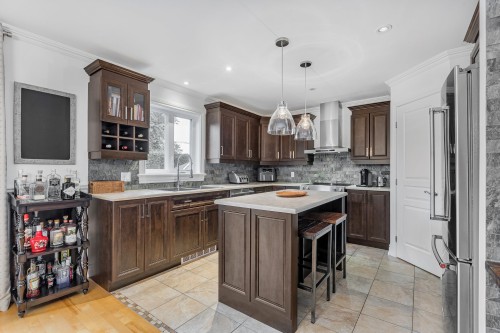 Cuisine - 2785 Rue Simonne-Monet-Chartrand, Mascouche, QC - Indoor Photo Showing Kitchen With Upgraded Kitchen