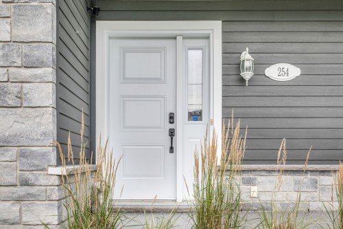 Entrée extérieure - 254 Rue Hamel, Saint-Gilles, QC - Outdoor With Exterior