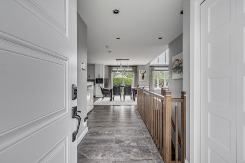 Hall d'entrée/Vestibule - 254 Rue Hamel, Saint-Gilles, QC - Indoor Photo Showing Other Room