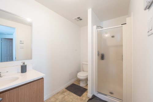 Salle de bains - 1380 Rue Paris, Drummondville, QC - Indoor Photo Showing Bathroom