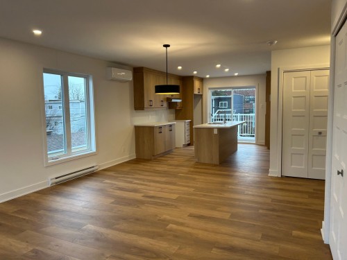 Overall view - 4-57 Rue Joron, Salaberry-De-Valleyfield, QC - Indoor Photo Showing Kitchen