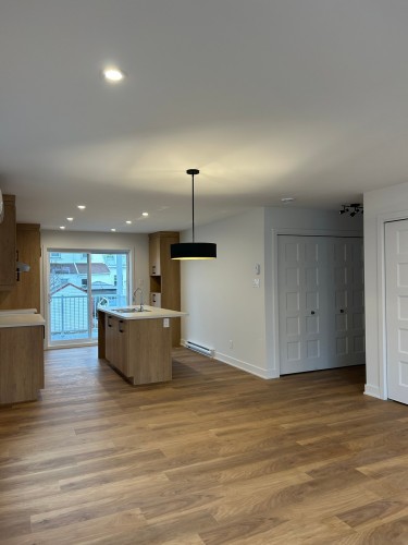 Overall view - 4-57 Rue Joron, Salaberry-De-Valleyfield, QC - Indoor