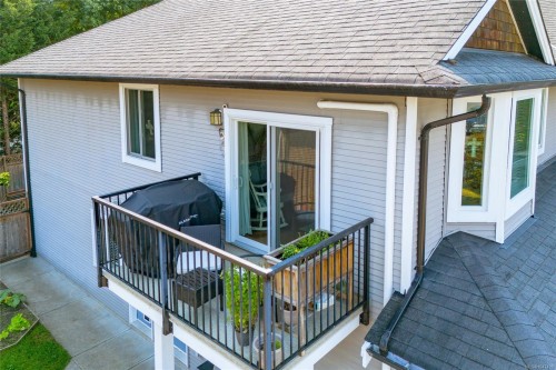 6183 Drombeg Pl, Duncan, BC - Outdoor With Deck Patio Veranda With Exterior