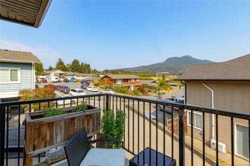 6183 Drombeg Pl, Duncan, BC - Outdoor With Exterior