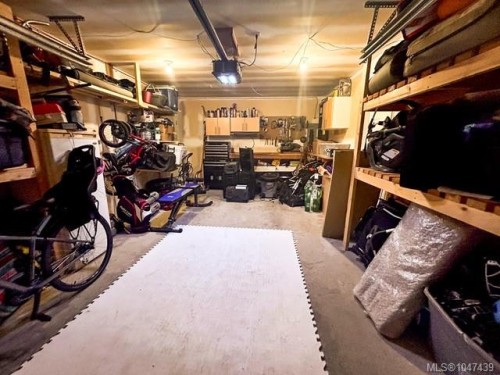 6183 Drombeg Pl, Duncan, BC - Indoor Photo Showing Other Room