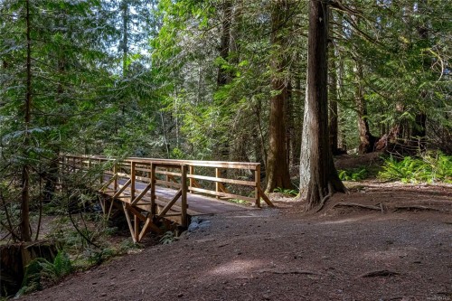 6183 Drombeg Pl, Duncan, BC - Outdoor