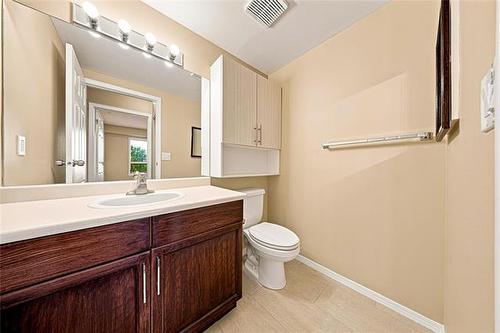 306-1840 Henderson Hwy, Winnipeg, MB - Indoor Photo Showing Bathroom