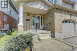 412 TEALBY Crescent Unit# A  Waterloo, ON N2J 4Y8