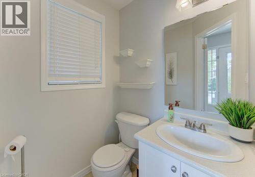 412 Tealby Crescent Unit# A, Waterloo, ON - Indoor Photo Showing Bathroom