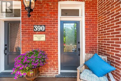 390 MAIN STREET , King, Ontario L0G 1T0 4