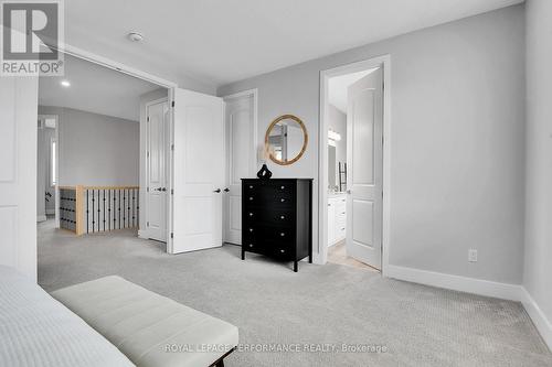 56 Pelham Crescent, Ottawa, ON - Indoor Photo Showing Other Room