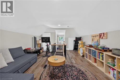 133 Shetland Street, Caledonia, ON - Indoor Photo Showing Living Room