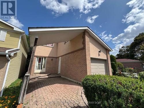 29 SNOWSHOE CRESCENT , Markham, Ontario L3T 4M7 5