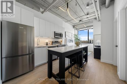 307 - 685 RICHMOND STREET , London East (East F), Ontario N6A 5M1 5