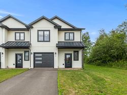 42 KELLY Heights  Stratford, PE C1B 4M2