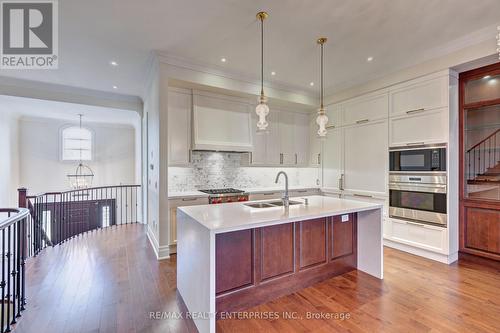 287 REBECCA STREET , Oakville, Ontario L6K 0G9 5