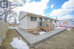 7631 WAYNE STREET Niagara Falls, ON L2H 1G7