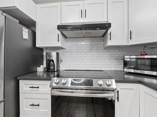 26 Bridge Street, Bedford, NS - Indoor Photo Showing Kitchen